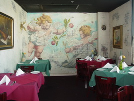 Ginos Italian Restaurant